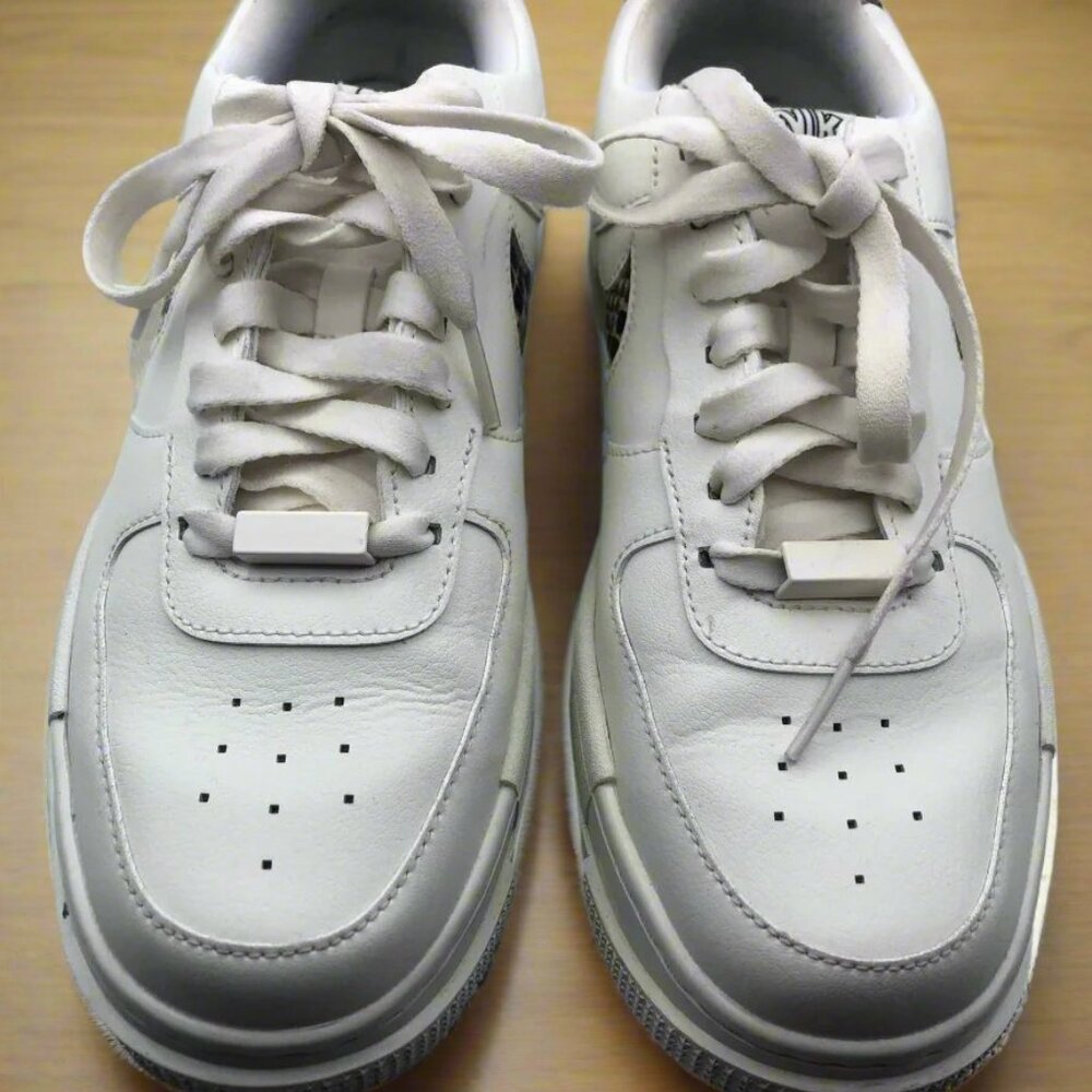 Nike Air Force One Pixel! Size 7.5 - Picture 6 of 6
